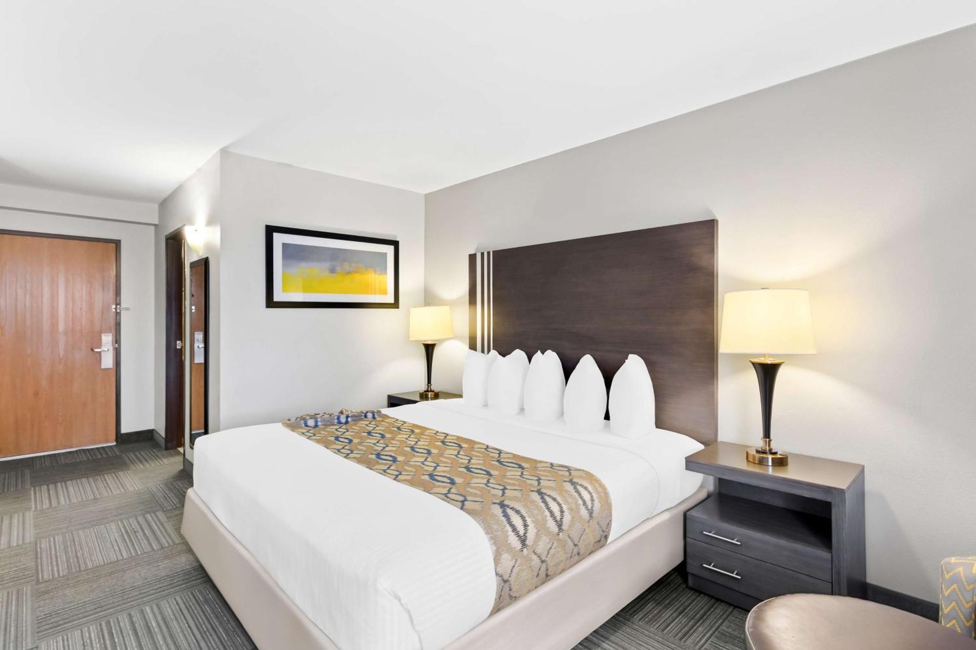 Best Western Naperville Inn Bagian luar foto